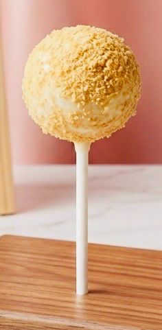 🍓 Strawberry Cheesecake Protein Cake Pop (Single)