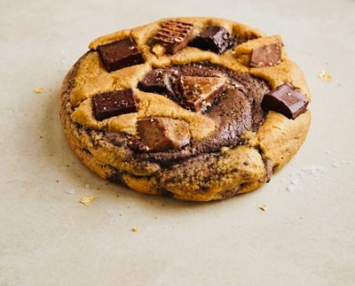 🥜 Reese’s Dark Double Stuff