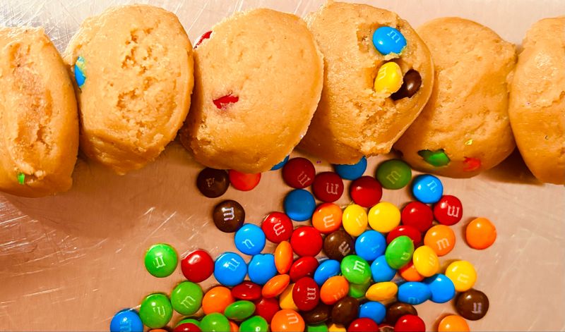 🥜🍫 Pocketful of M&amp;M’s Muscle Mini