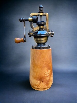 Antique Style Pepper Grinder: Maple Burl