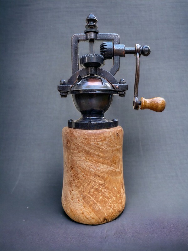 Antique Style Pepper Grinder: Maple Burl