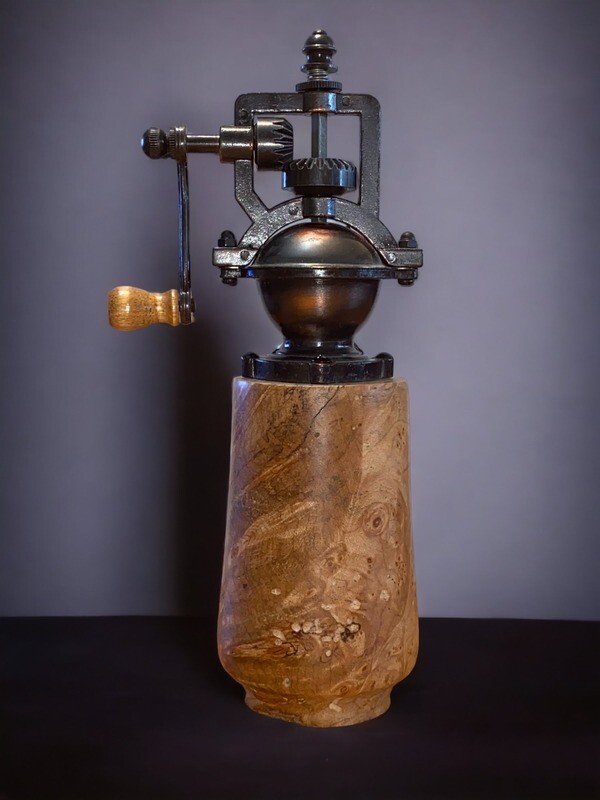 Antique Style Pepper Grinder: Maple Burl