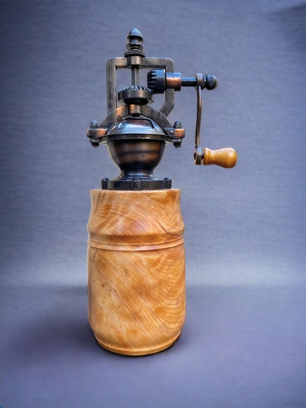 Antique Style Pepper Grinder: Australian Wood