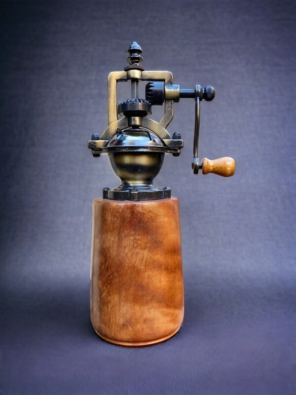 Antique Style Pepper Grinder: Padauk, Ash &amp; Acacia