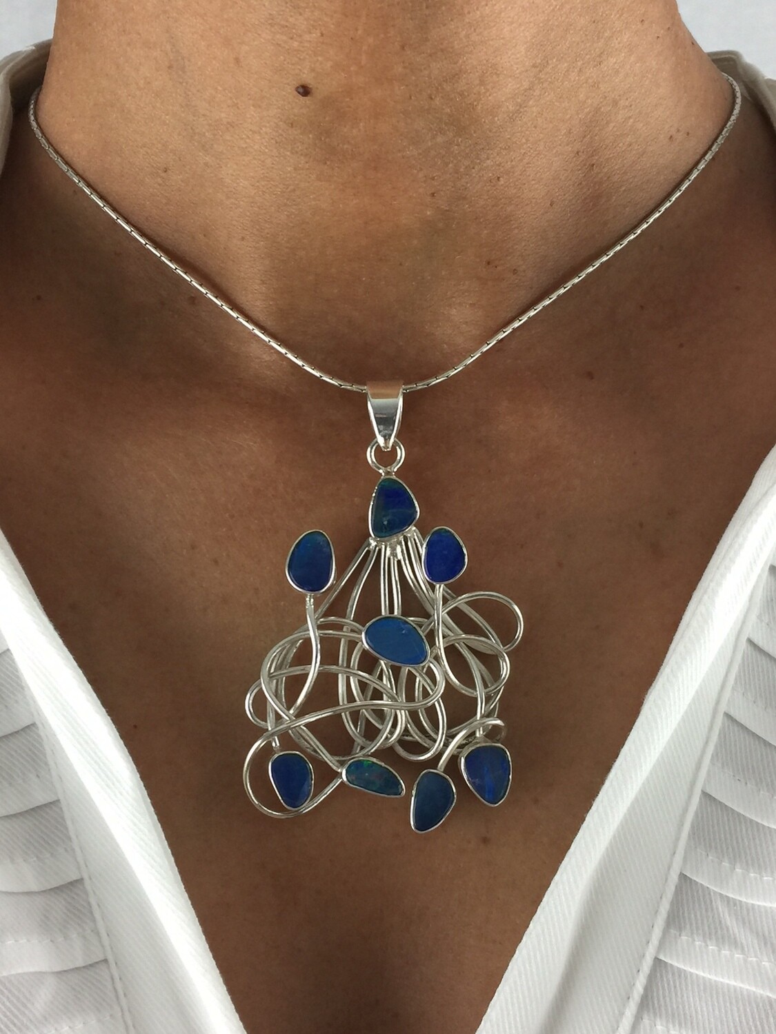 Blue Mystique
Opal Silberanhänger