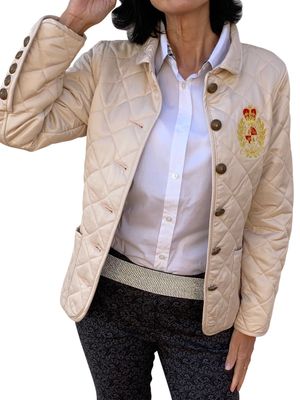 Warum eine Übergangsjacke Damen Beige in deinem Kleiderschrank nicht fehlen sollte