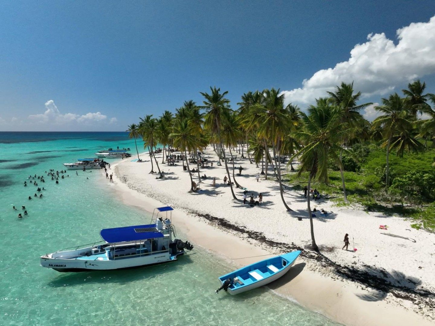 Saona Attitude