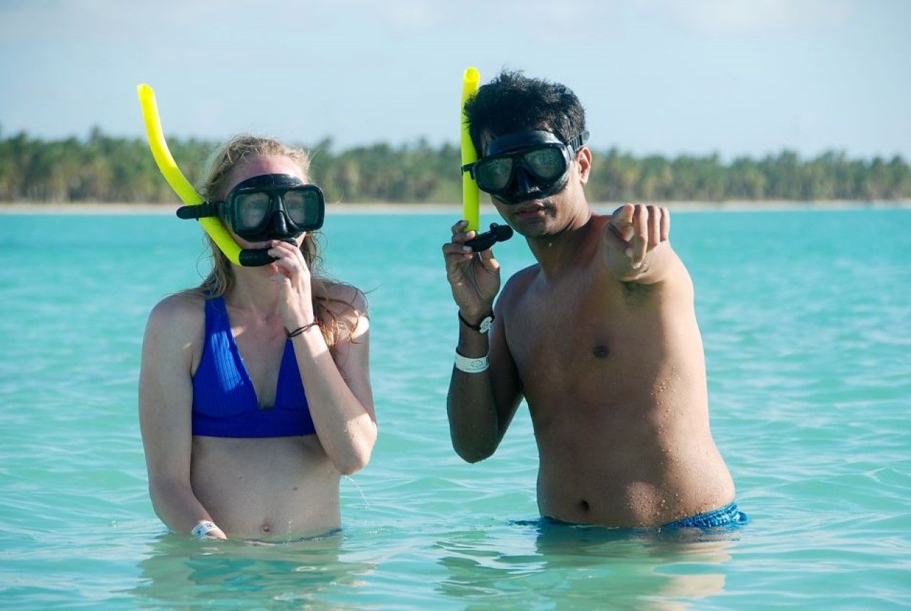 Saona Hola excursion with snorkeling in clear waters