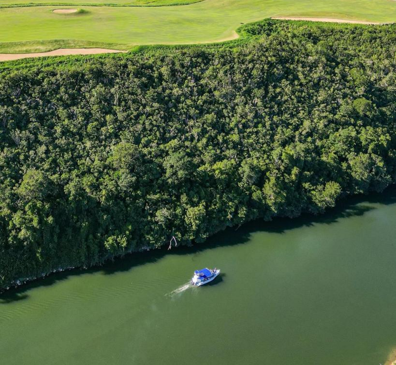 Aerial view of the Chavon river during a tour to Catalina Island