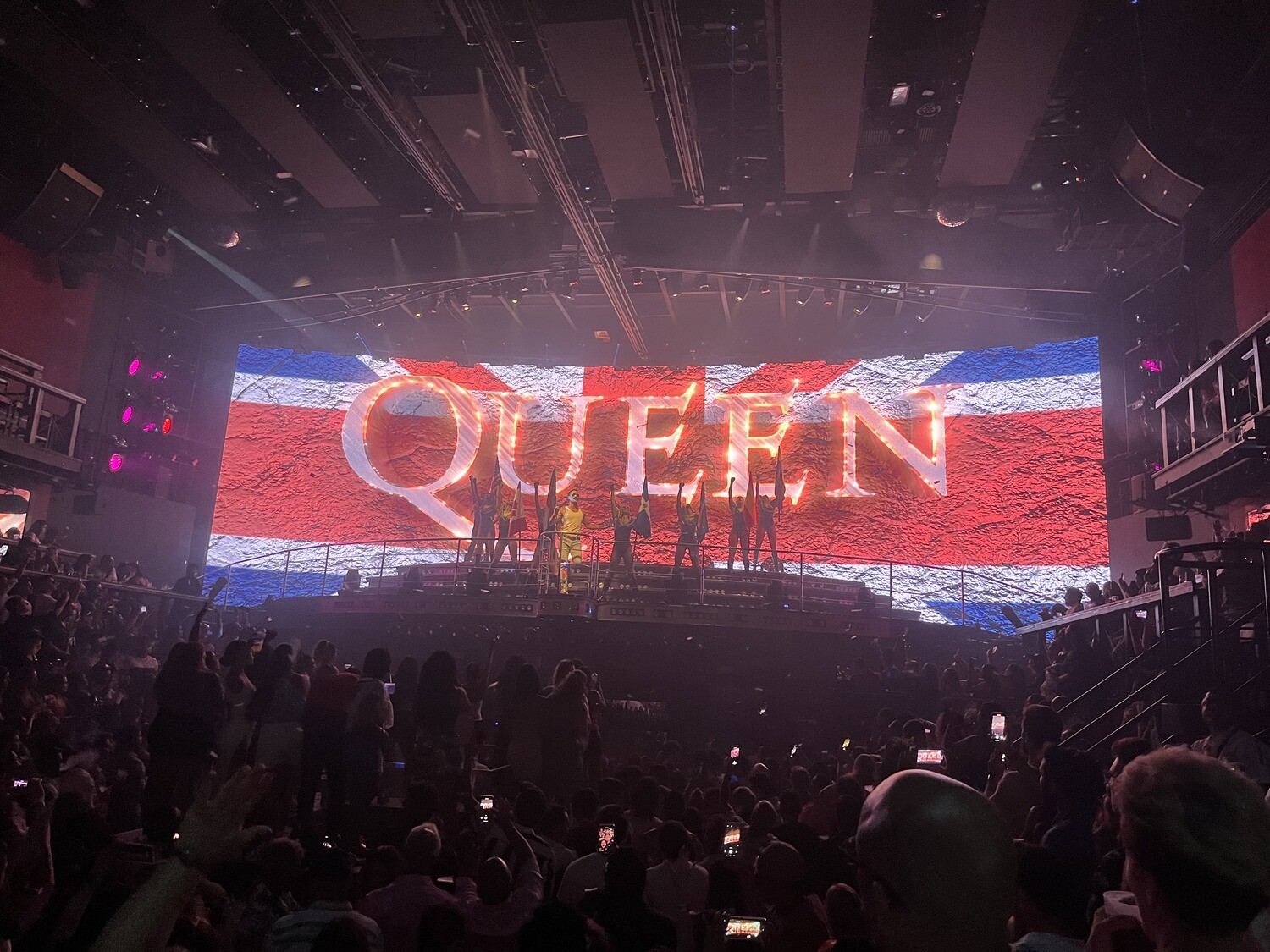 Coco Bongo: Show and nightclub