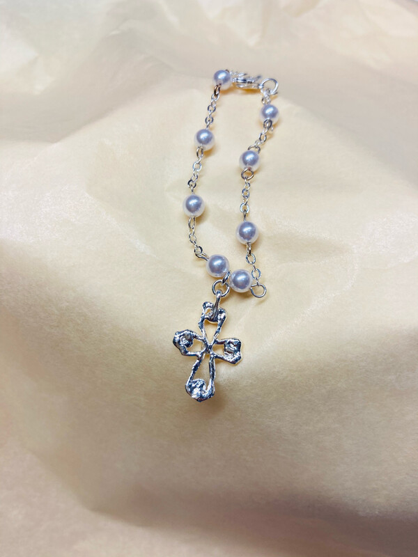 Communion Bracelet keepsake with Pearls and Cross