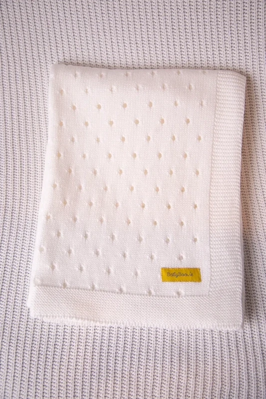 ORGANIC COTTON white CELLULAR BLANKIEBOO