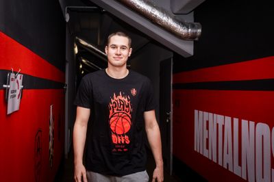 T-shirt play-offs rozm. L
