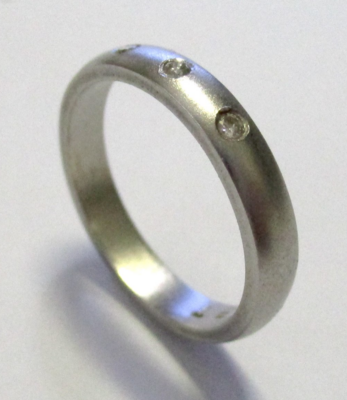 Platinum Diamond Wedding Band