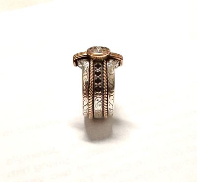 18K yellow and white gold diamond ring