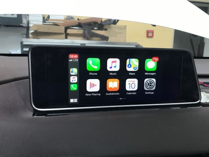 MAXAM LEX15 wireless CarPlay/Android Auto module for Lexus cars