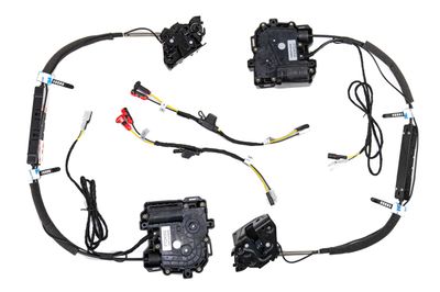 SMARTGEAR CC-YG-DR-LX-RX-V – durvju pievilcēju sistēma Lexus RX/NX automašīnām