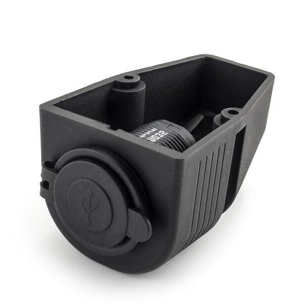 Ampire ZBU032 dubulta USB barošanas ligzda