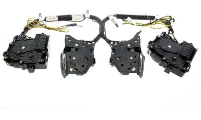 SMARTGEAR ADDX010 – durvju pievilcēju sistēma Audi/Porsche/Volkswagen automašīnām SMARTGEAR ADDX010 – durvju pievilcēju sistēma Audi/Porsche/Volkswagen automašīnām