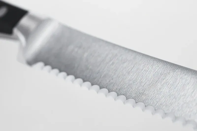 Wusthof 8 in Bread Knife - Classic