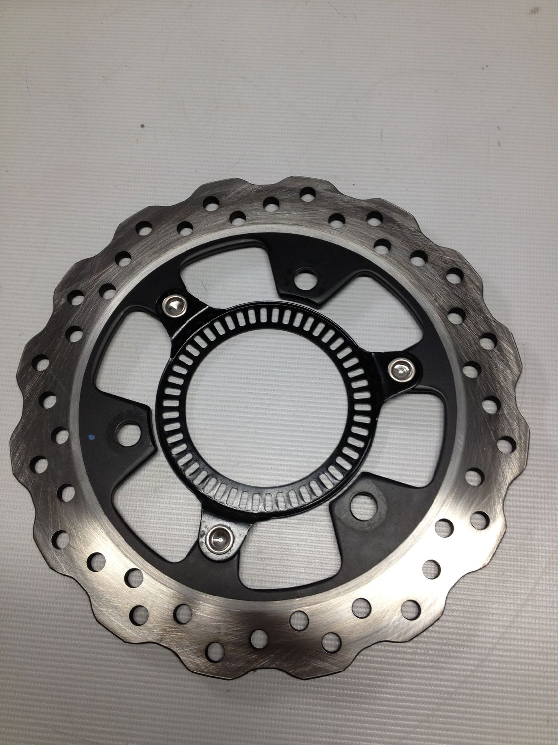Kawasaki Bremsscheibe hinten - Ninja 400 - 41080068611H Kawasaki Bremsscheibe hinten - Ninja 400 - 41080068611H