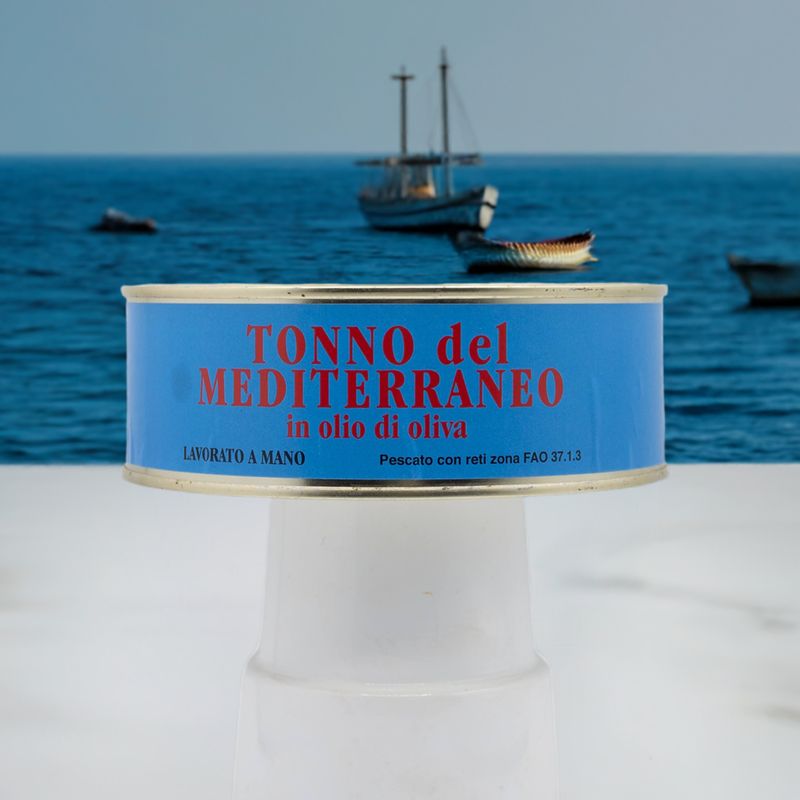 Tonno del Mediterraneo in olio d&#39;oliva conf. in latta