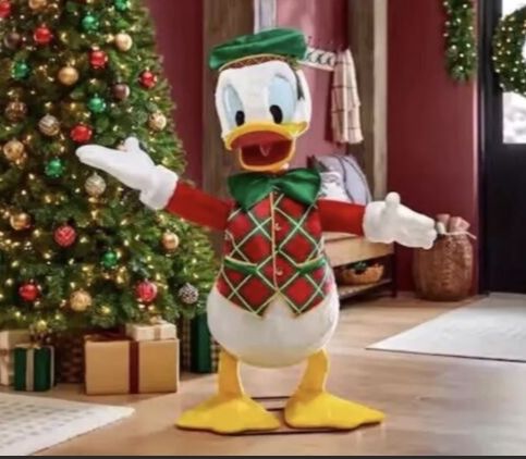 HOME DEPOT 4 ft. Animated Donald Duck CHRISTMAS ANIMARONIC DECORATION IN STOCK