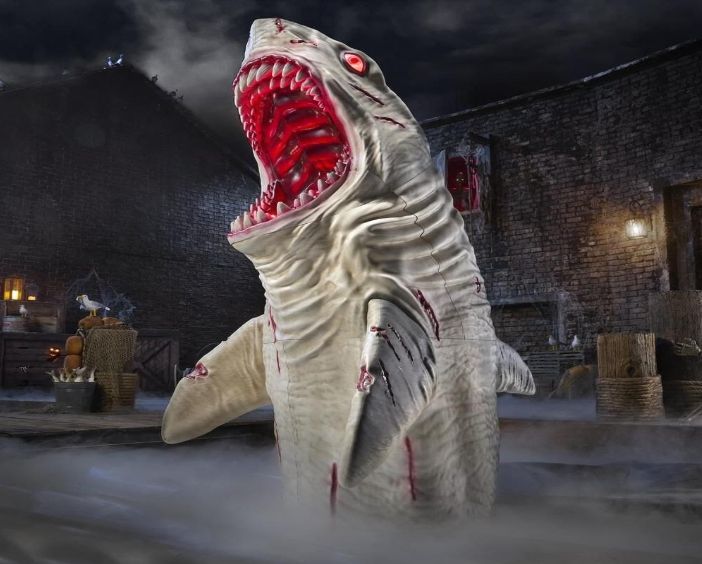 7 FT LED MEGALODON SHARK H47 ORDER NOW FOR HALLOWEEN 2025