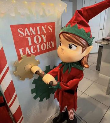ANIMATED TOY FACTORY WITH ELF IN STOCK NOW LAST ONE