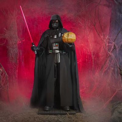 HOME DEPOT 7FT DARTH VADER ANIMATED PROP CHRISTMAS ANIMARONIC DECORATION IN STOCK NOW
