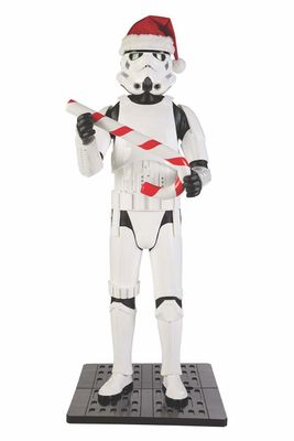 HOME DEPOT 6FT STORMTROOPER ANIMATED PROP DISPLAY IN YOUR HOUSE AND SHOW OFF FOR CHRISTMAS AND HALLOWEEN LAST ONE