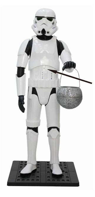 HOME DEPOT 6FT STORMTROOPER ANIMATED PROP DISPLAY IN YOUR HOUSE AND SHOW OFF FOR CHRISTMAS AND HALLOWEEN last one