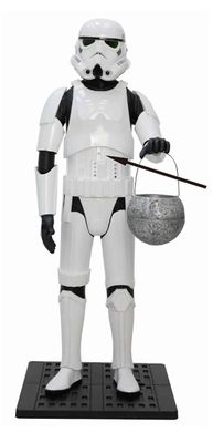 HOME DEPOT 6FT STORMTROOPER ANIMATED PROP DISPLAY IN YOUR HOUSE AND SHOW OFF FOR CHRISTMAS AND HALLOWEEN LAST ONE