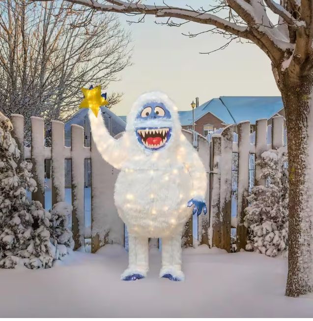 HOME DEPOT 56 in.  3D Pre-Lit Led Yard Art Bumble / SNOWMAN with Star IN STOCK