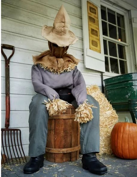 4 Ft 7 In Sitting Scarecrow Animatronic