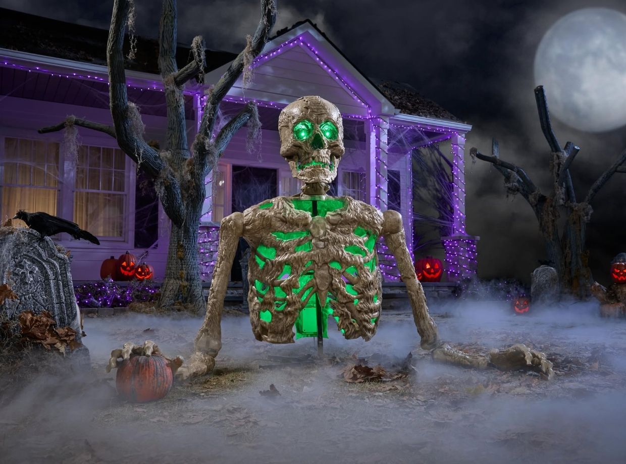4.5 FT Grave &amp; Bones Color Changing LED Groundbreaker PRE ORDER NOW FOR HALLOWEEN 2026