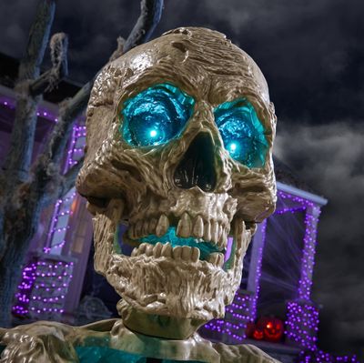 4.5 FT Grave &amp; Bones Color Changing LED Groundbreaker PRE ORDER NOW FOR HALLOWEEN 2026