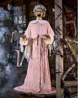 5 Ft 8 In Twisted Grandma Animatronic ORDER AIRFREIGHT DIRECT TO YOU.