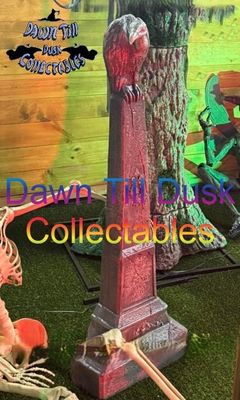 OBELISK WITH CROW PRE ORDER NOW FOR HALLOWEEN 2026 PRICE ADVERTISED IS DEPOSIT FOR PRE ORDER ONLY PLEASE READ DESCRIPTION