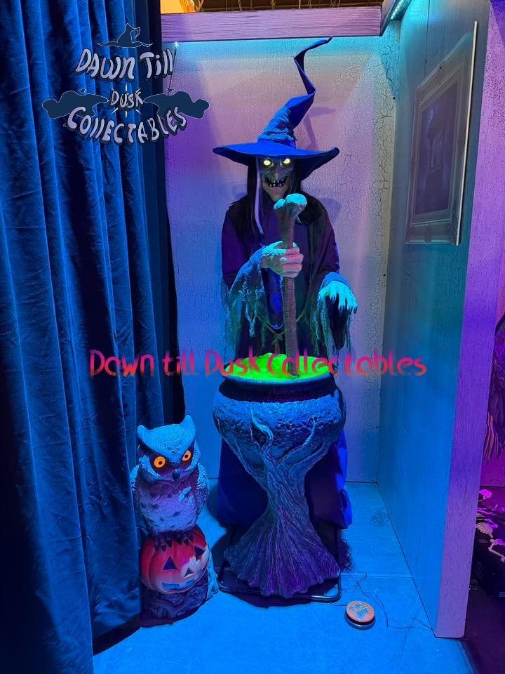 WITCH WITH CAULDRON PRE ORDER NOW FOR HALLOWEEN 2026 PRICE ADVERTISED IS DEPOSIT FOR PRE ORDER ONLY PLEASE READ DESCRIPTION