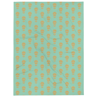 KAIOA Throw Blanket, Dark Mint