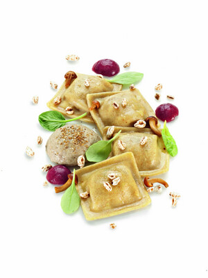 Raviolacci al farro con formaggio e noci (Spelt Ravioli with cheese and walnuts) - 3kg