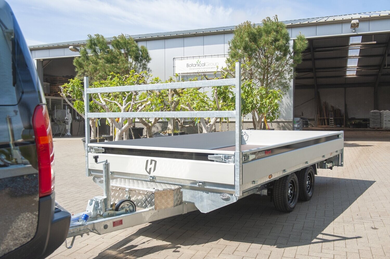 Plateauwagen HENRA