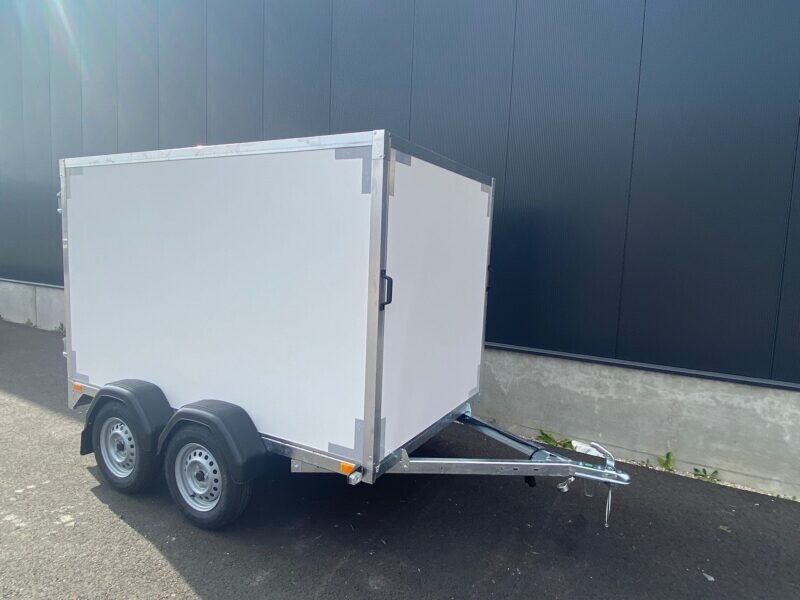 VDM Gesloten aanhangwagen 258x150