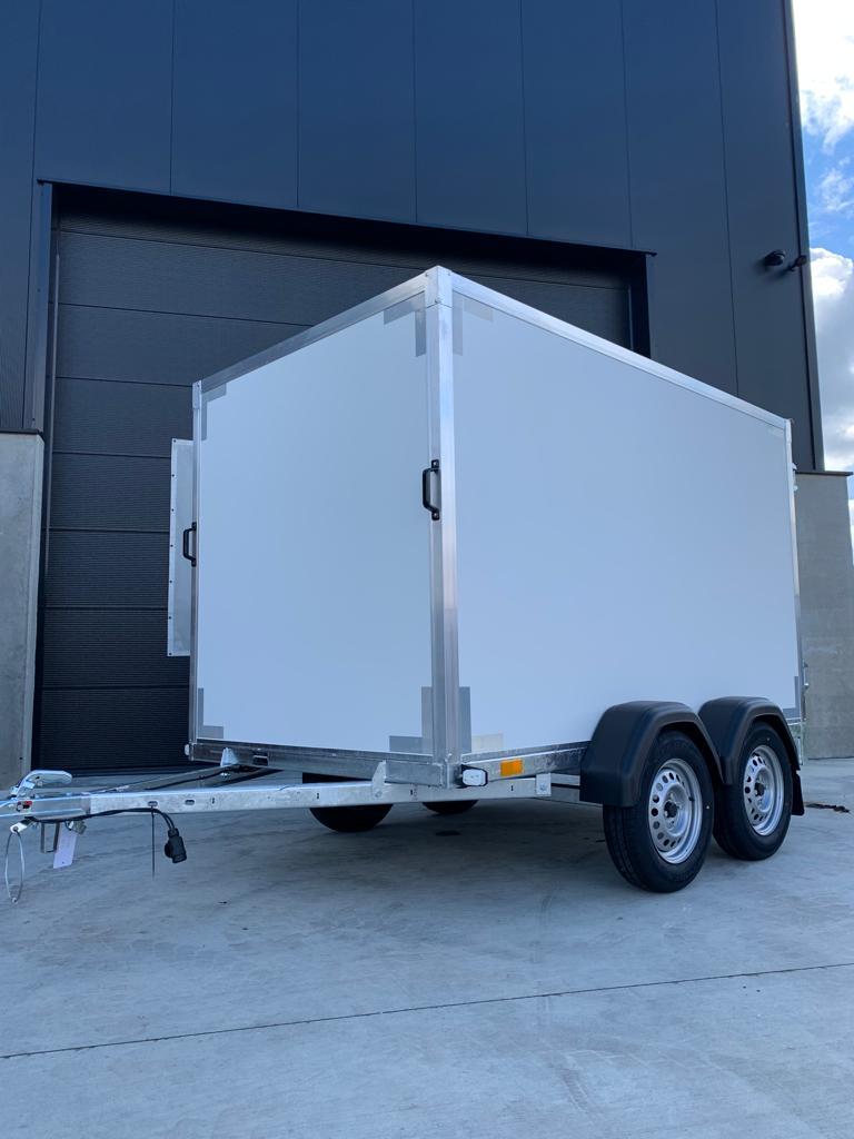 VDM Gesloten aanhangwagen 258x150