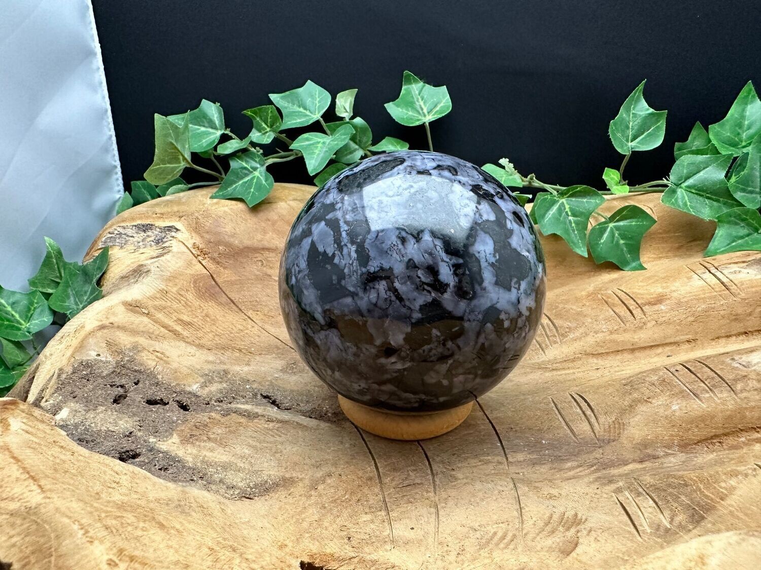 Merliniet / Gabbro bol