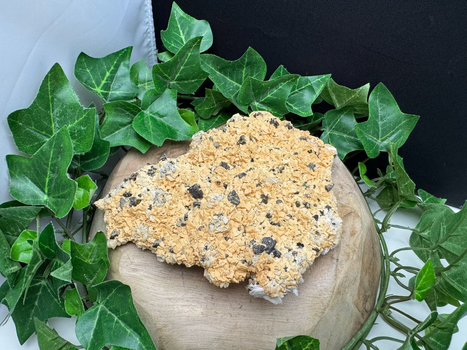 Chalcopyriet op Dolomiet met Bariet