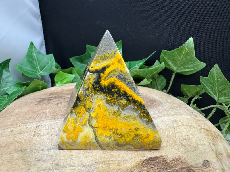 Bumblebee Stone piramide (!)