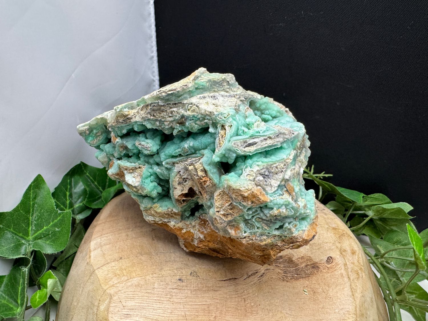 Garnieriet met druzy kwarts