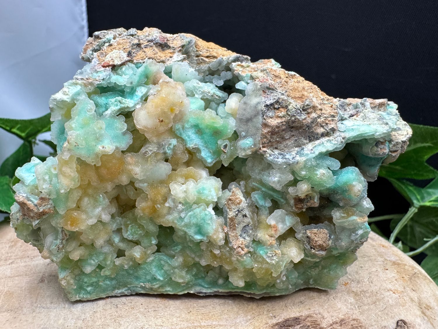 Garnieriet met druzy kwarts